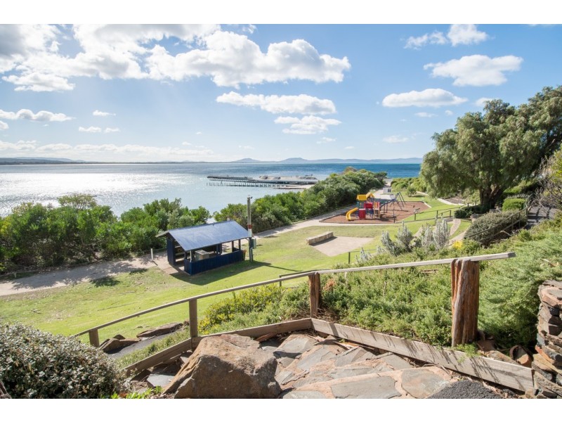 2/20 Franklin Street, Swansea TAS 7190