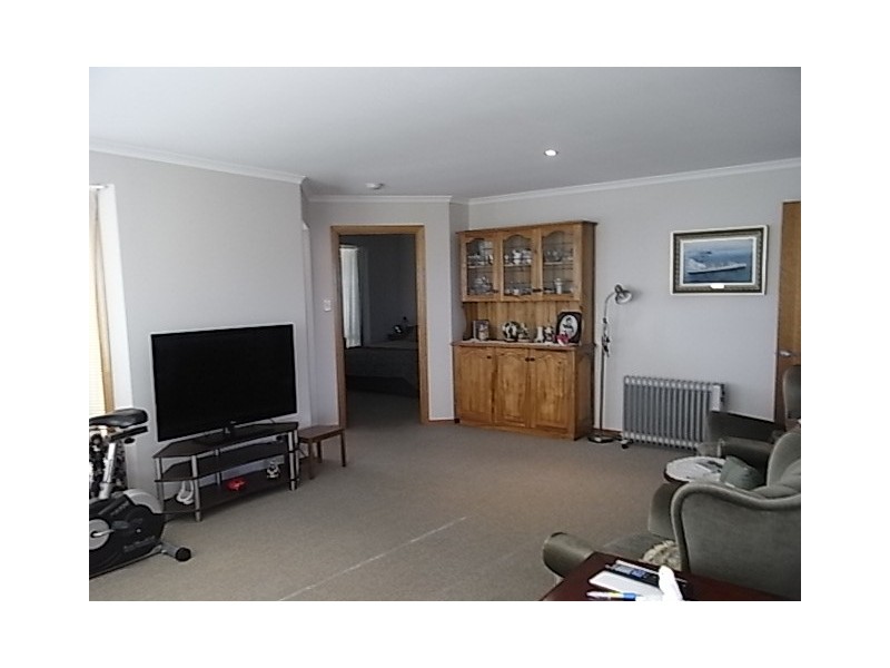 11 Sinclair Street, Bicheno TAS 7215