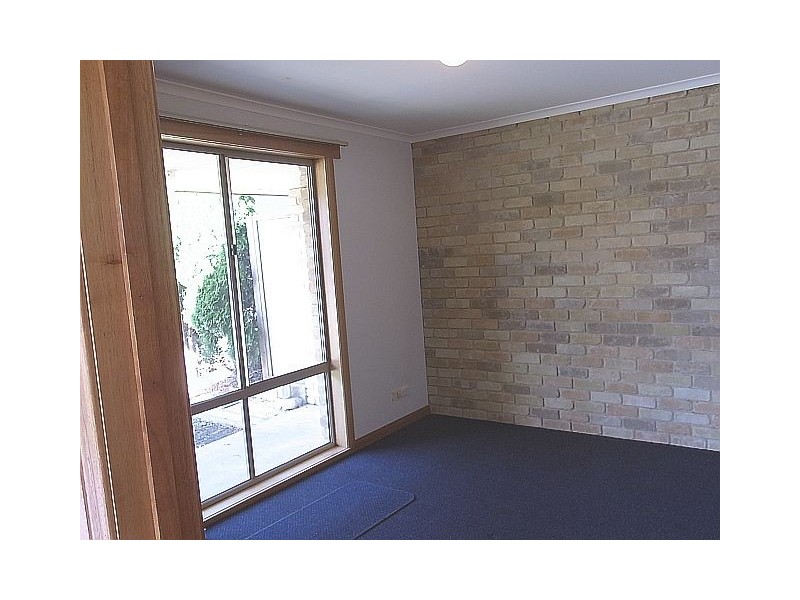 Unit 1  26 Ada Street, Triabunna TAS 7190