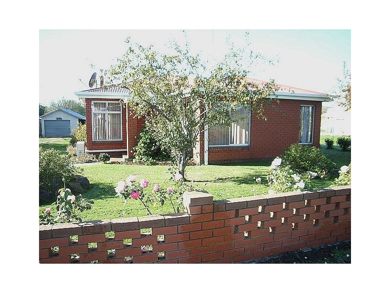14886 Tasman Highway, Cranbrook TAS 7190