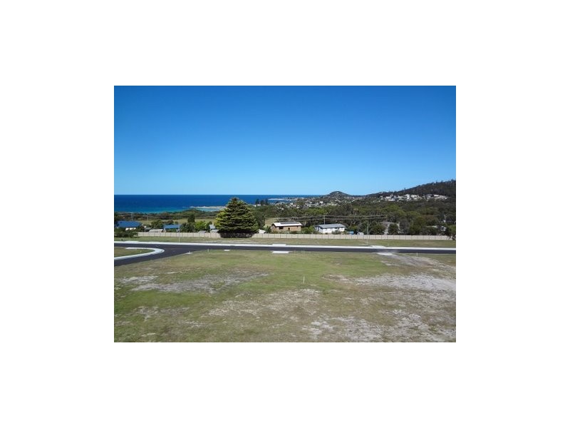 112A Tasman Highway, Bicheno TAS 7215