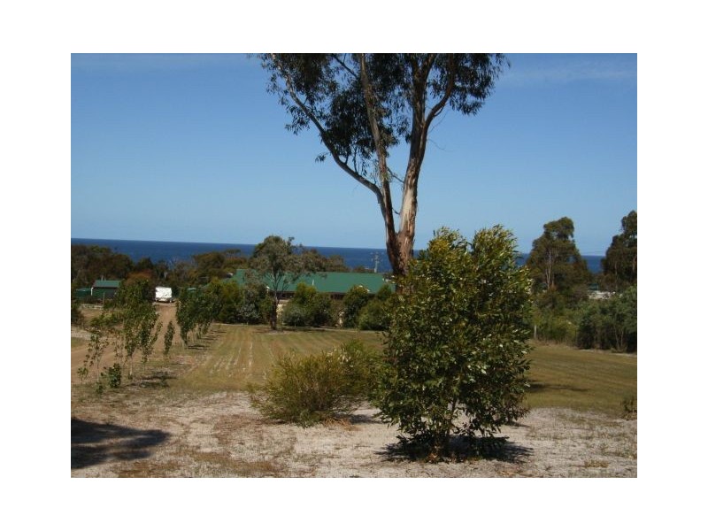17A Harveys Farm Road, Bicheno TAS 7215