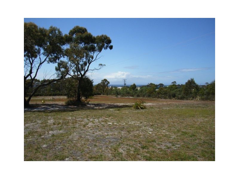 17A Harveys Farm Road, Bicheno TAS 7215