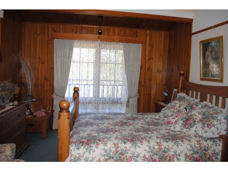 6 Addison Street, Swansea TAS 7190