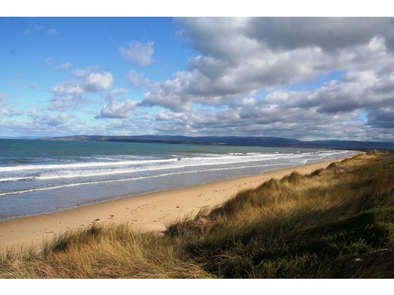 752 Dolphin Sands Rd, Dolphin Sands TAS 7190