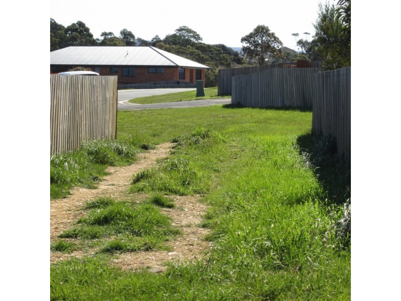15 Cooks Court, Swansea TAS 7190