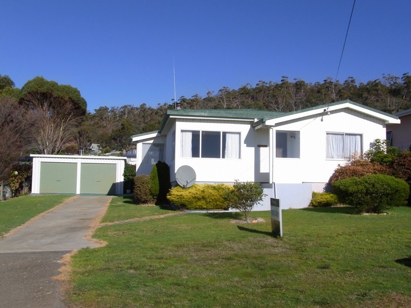 104 Foster Street, Bicheno TAS 7215