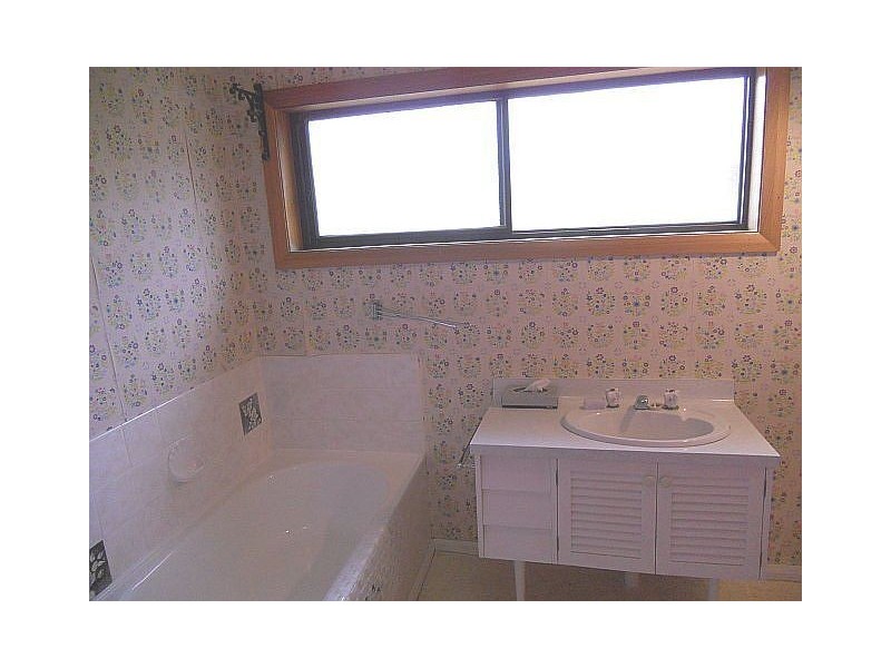 8 East Shelly Beach Road, Orford TAS 7190