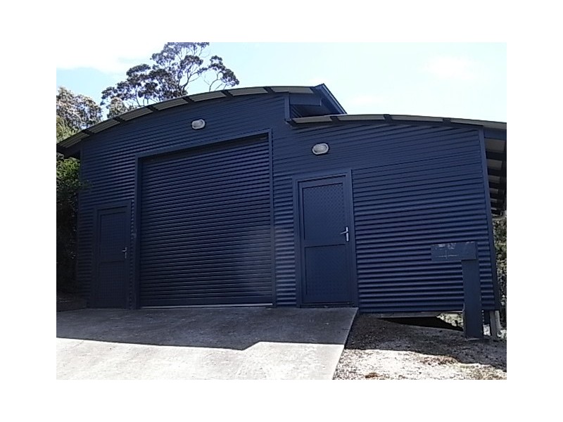 27 Bradley Drive, Coles Bay TAS 7215