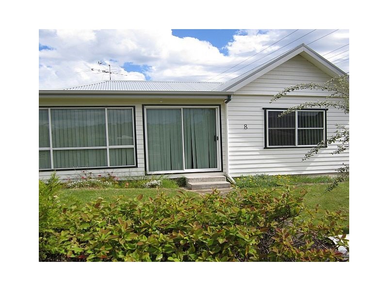 8 Selwyn Street, Triabunna TAS 7190