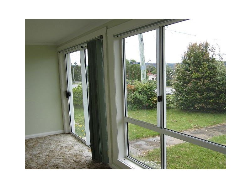 8 Selwyn Street, Triabunna TAS 7190