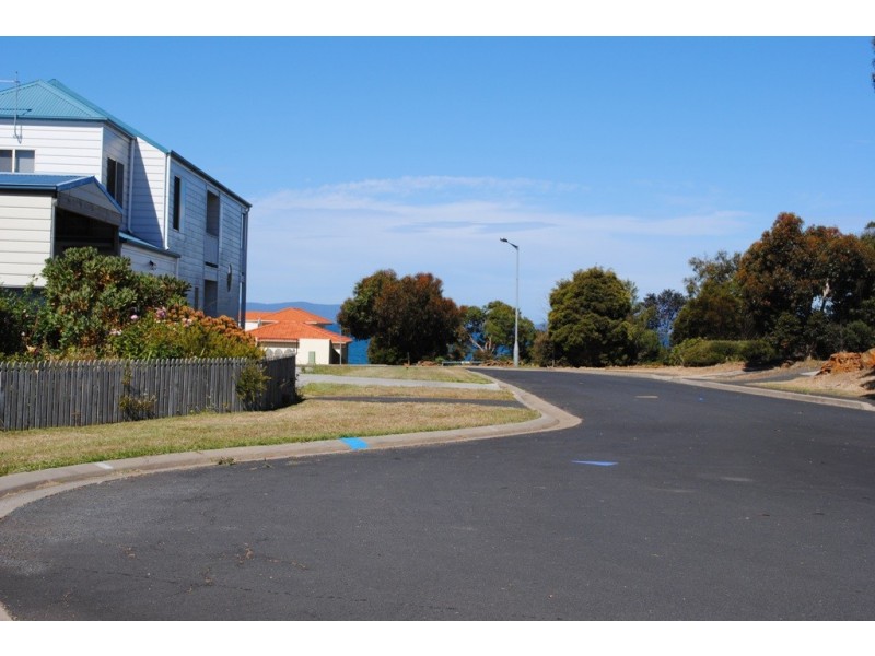 Lots 16 and 17 Freycient Crt, Swansea TAS 7190