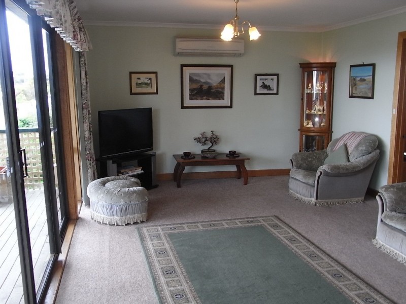 13 Barrett Avenue, Bicheno TAS 7215