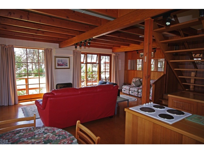 2 Murray Street, Bicheno TAS 7215