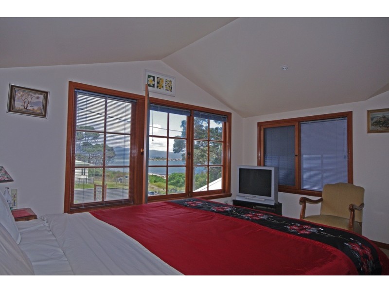 2 Murray Street, Bicheno TAS 7215