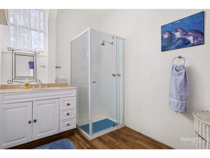 90 Suncoast Drive, Bicheno TAS 7215