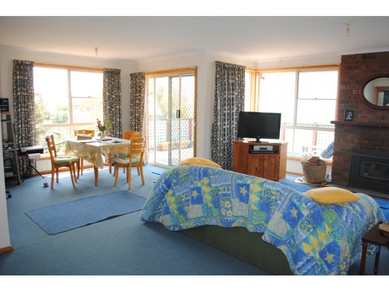 9 Pyke Court, Swansea TAS 7190