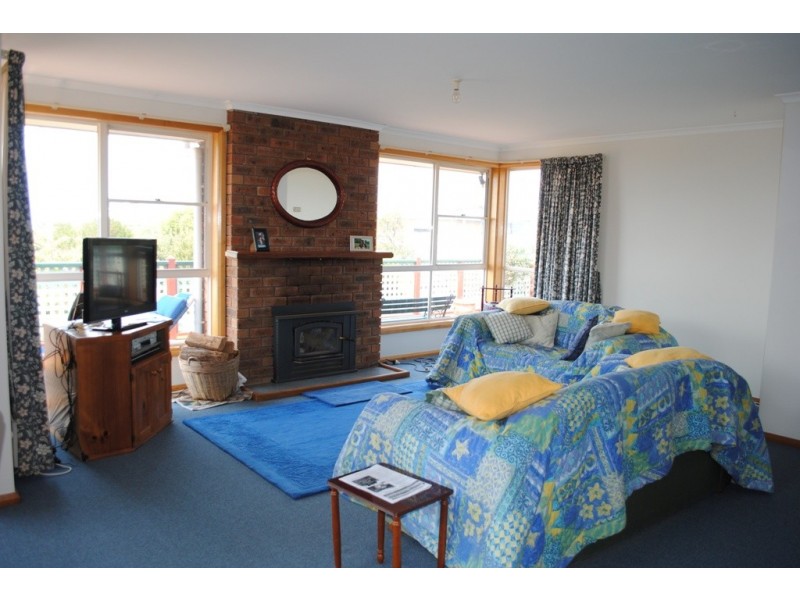 9 Pyke Court, Swansea TAS 7190