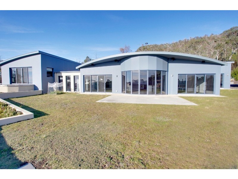 365 Harvey’s Farm Road, Bicheno TAS 7215