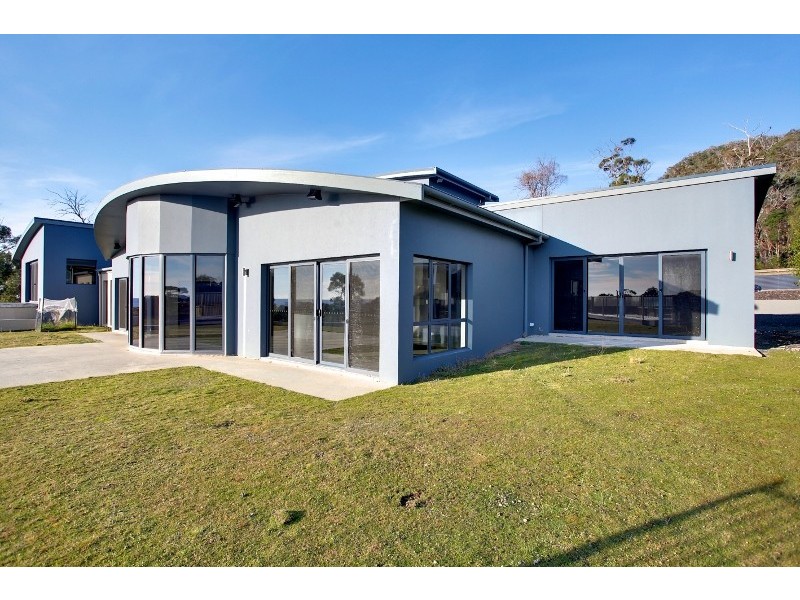 365 Harvey’s Farm Road, Bicheno TAS 7215