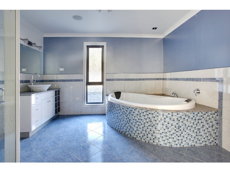 365 Harvey’s Farm Road, Bicheno TAS 7215