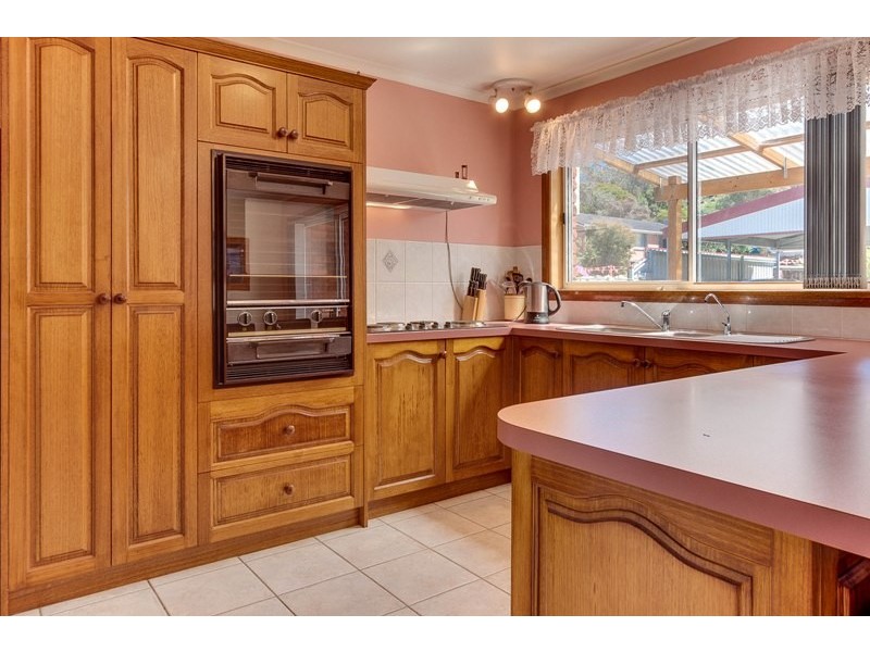 24 Weily Avenue, Bicheno TAS 7215