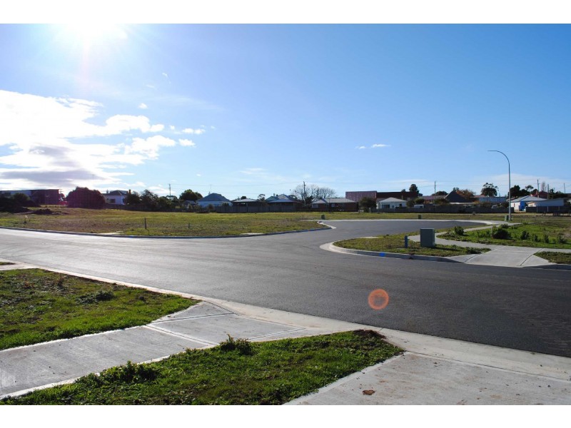 27 Maria Street, Swansea TAS 7190