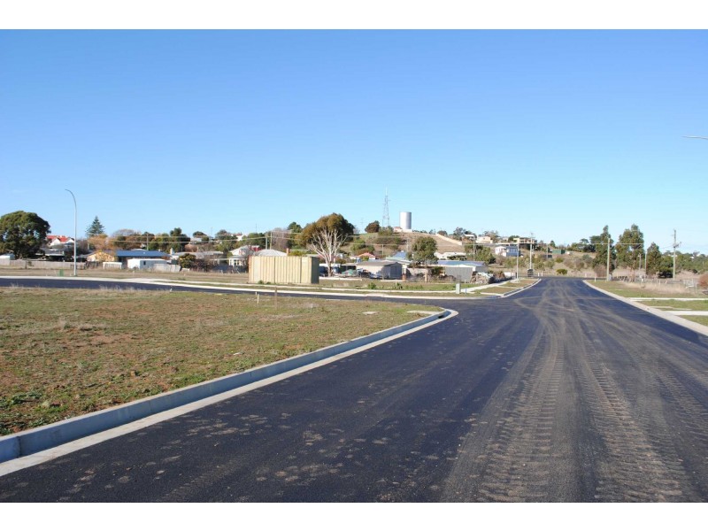 27 Maria Street, Swansea TAS 7190