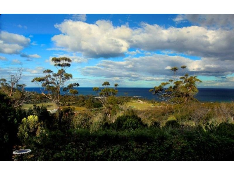 RA 8 Courland Bay Road, Bicheno TAS 7215