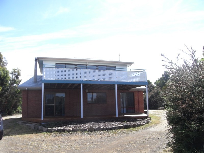 10 Oyster Bay Court, Coles Bay TAS 7215