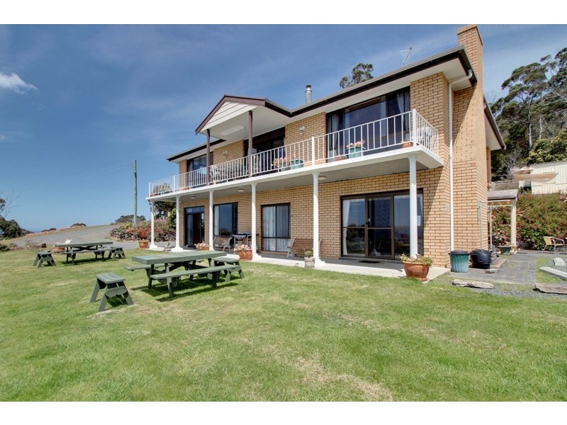 18067 Tasman Highway, Bicheno TAS 7215