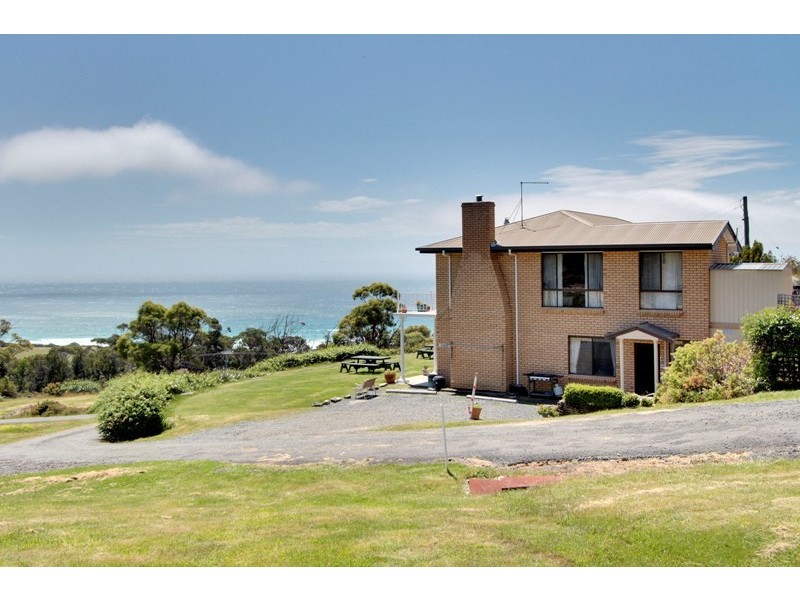 18067 Tasman Highway, Bicheno TAS 7215