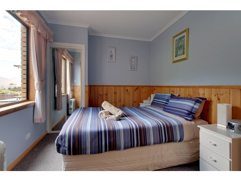 18067 Tasman Highway, Bicheno TAS 7215