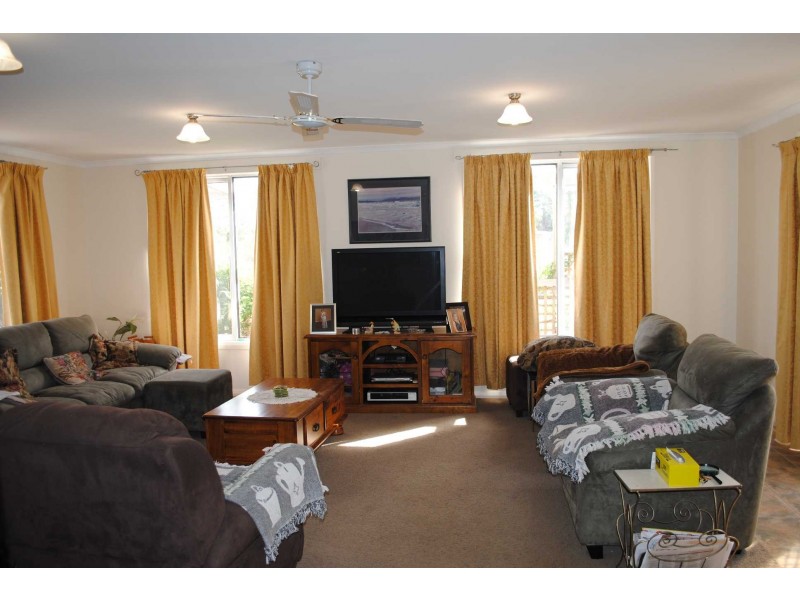 25 Maria Street, Swansea TAS 7190