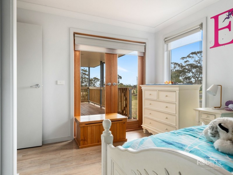 12 Tarleton Street, Swansea TAS 7190