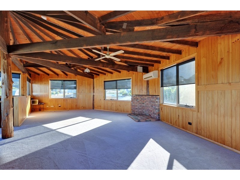 12 Weily Avenue, Bicheno TAS 7215