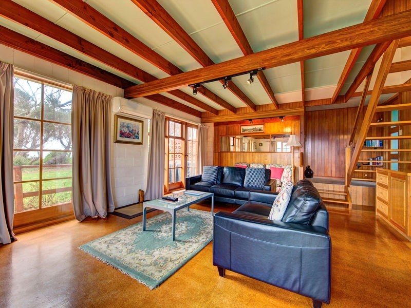 2 Murray Street, Bicheno TAS 7215