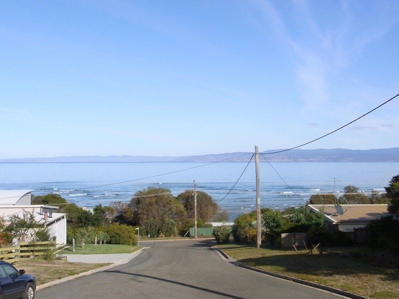 9 Sophie Court, Coles Bay TAS 7215
