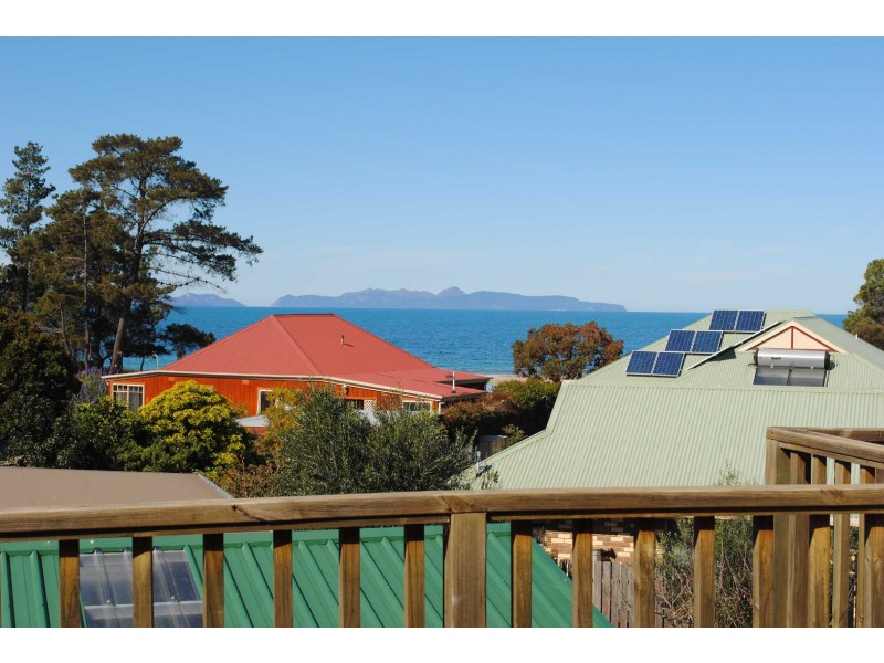 8 Sunny View Avenue, Swansea TAS 7190