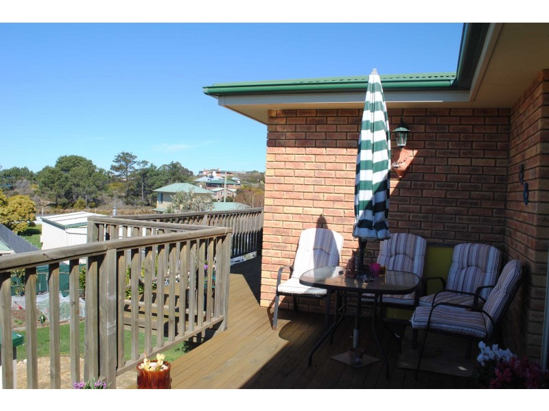 8 Sunny View Avenue, Swansea TAS 7190