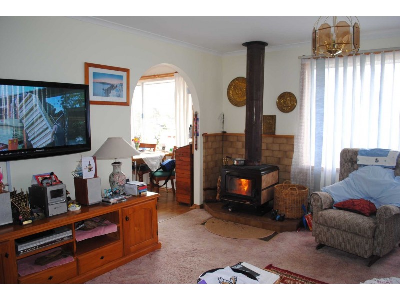 16 St Margarets Court, Swansea TAS 7190
