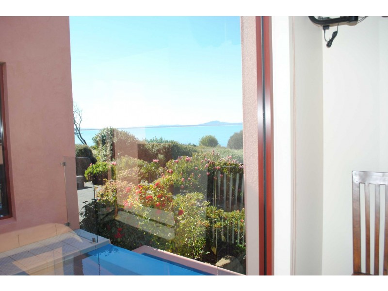 18 Freycinet Court, Swansea TAS 7190