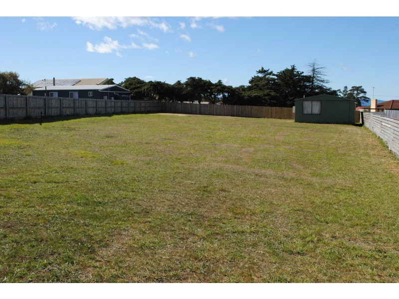 16 Cooks Court, Swansea TAS 7190