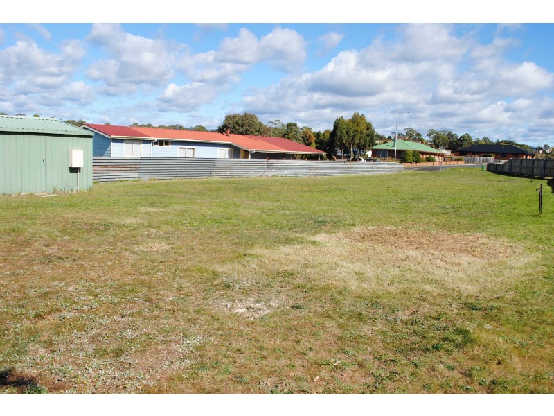 16 Cooks Court, Swansea TAS 7190