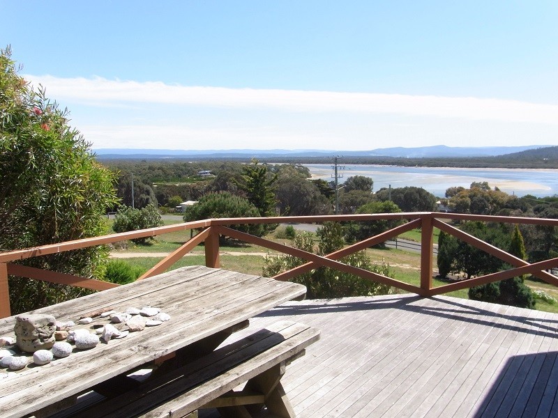 63 Swanwick Road, Coles Bay TAS 7215