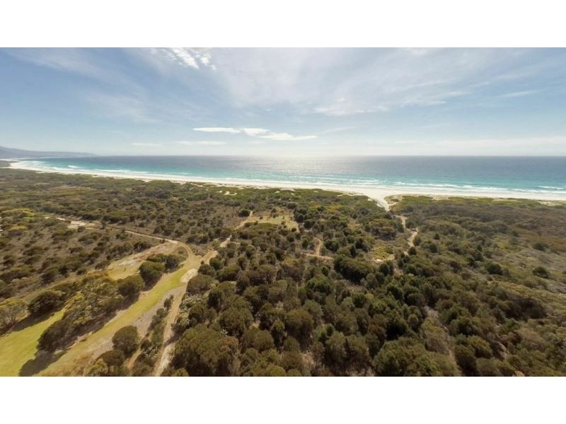 . Tasman Highway, Bicheno TAS 7215