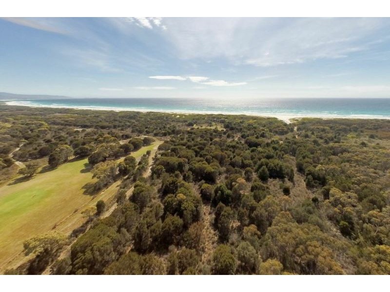. Tasman Highway, Bicheno TAS 7215