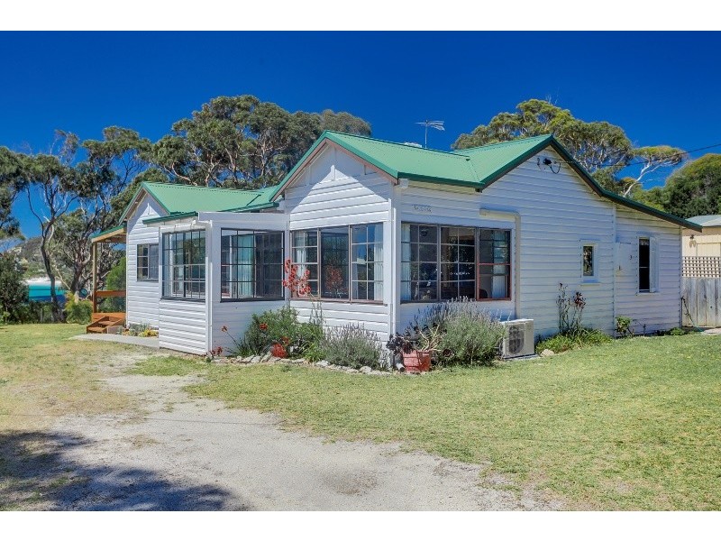 8 Murray Street, Bicheno TAS 7215