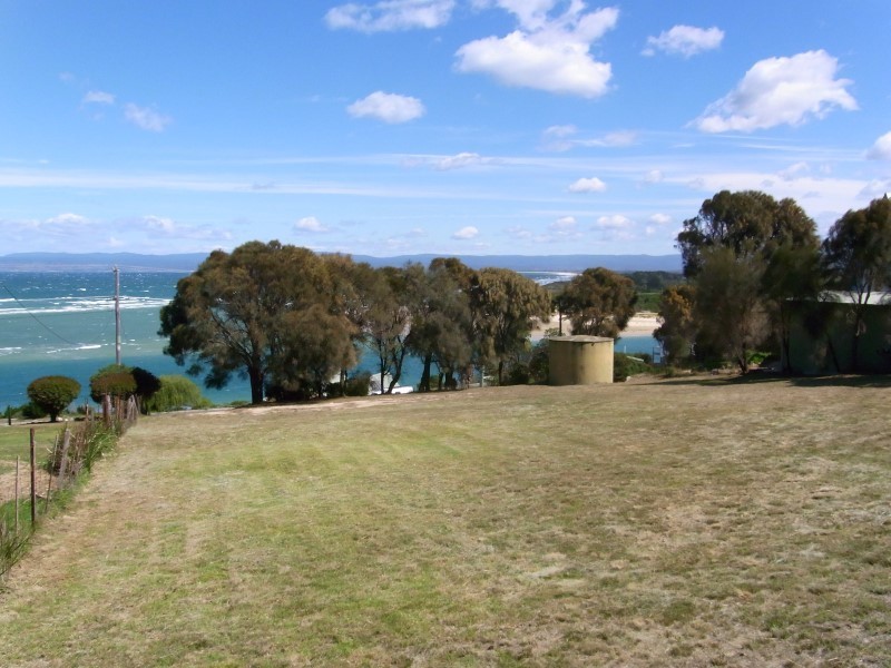 93 Swanwick Drive, Coles Bay TAS 7215