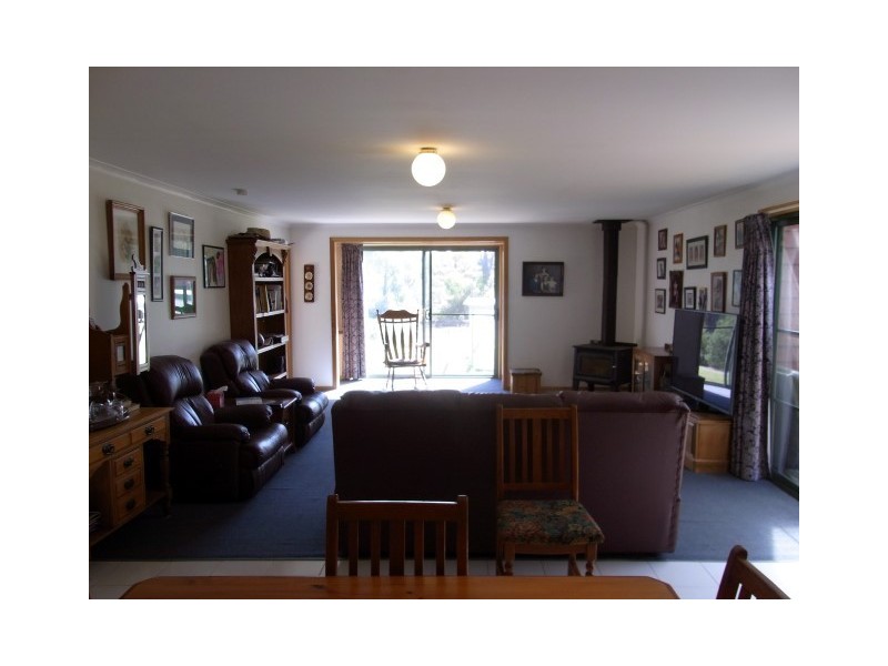 1435 Coles Bay Road, Coles Bay TAS 7215